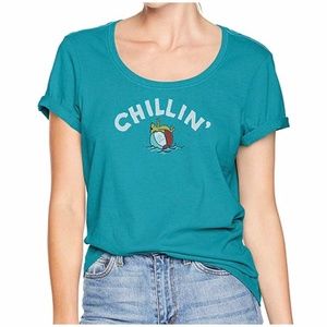 Large CHILLIN' Life Is Good Tee Shirt Beach Ball